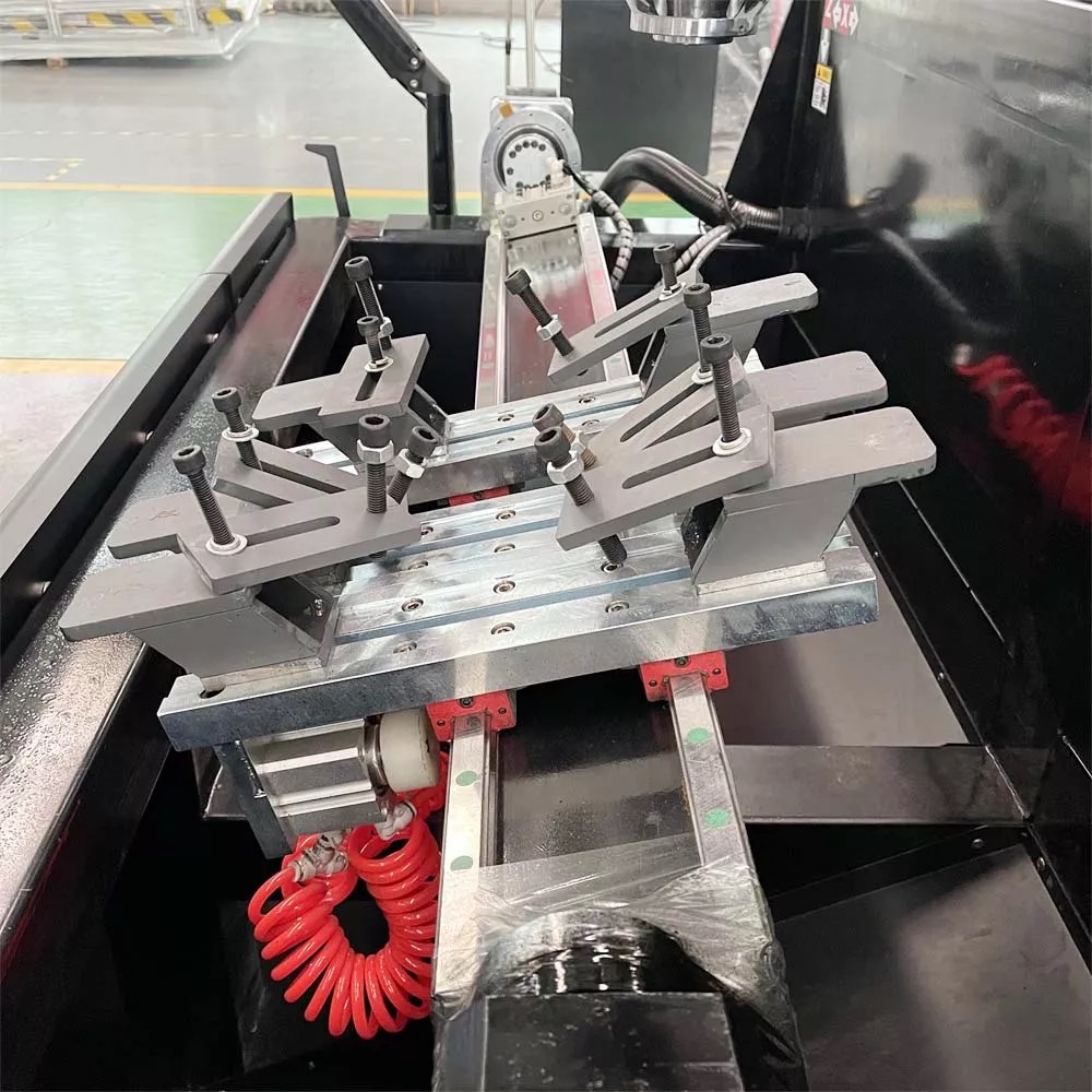 Automatic tool change aluminum profile cnc milling machine foe window and door
