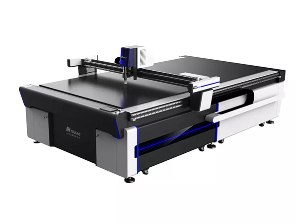 Double shaft technical support Oscillating Knife Cutting Machine for Plastic