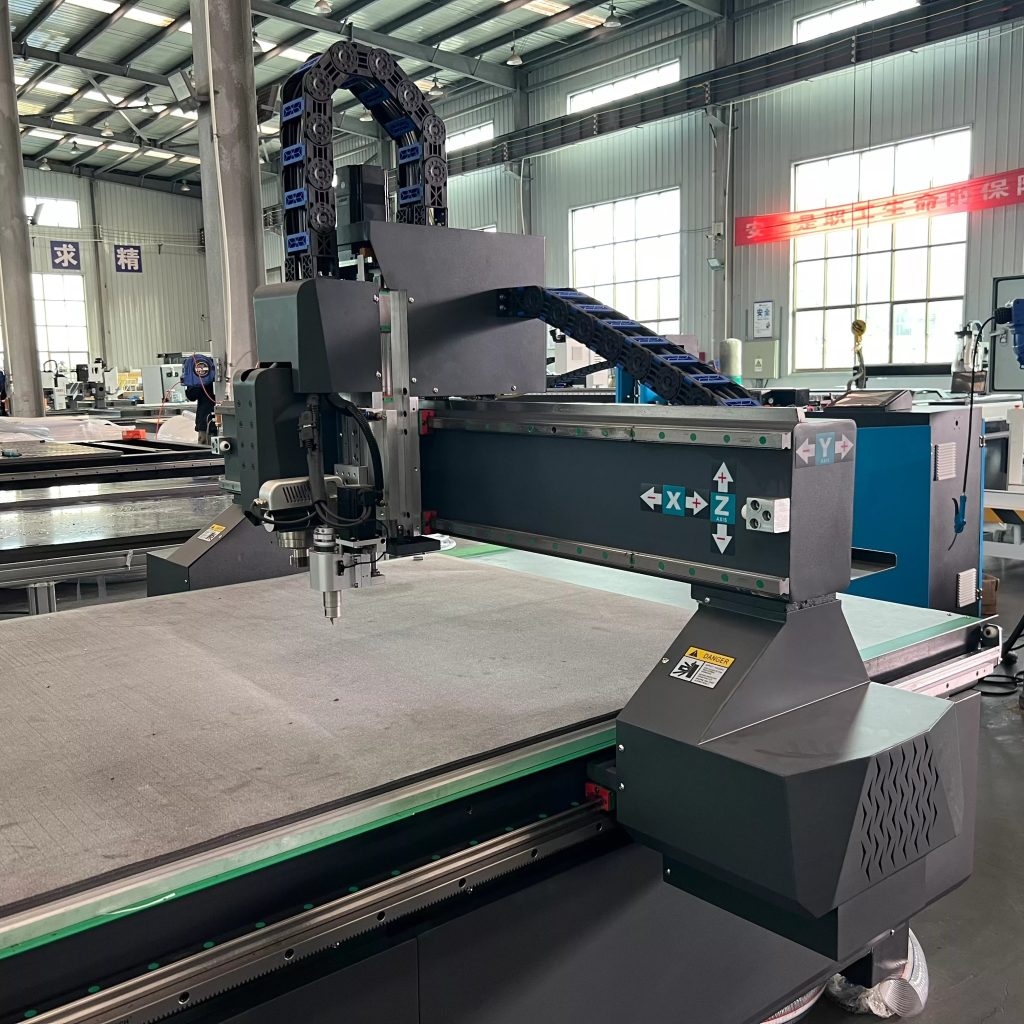 multifunctional vibrating knife cnc router machine with CCD camera