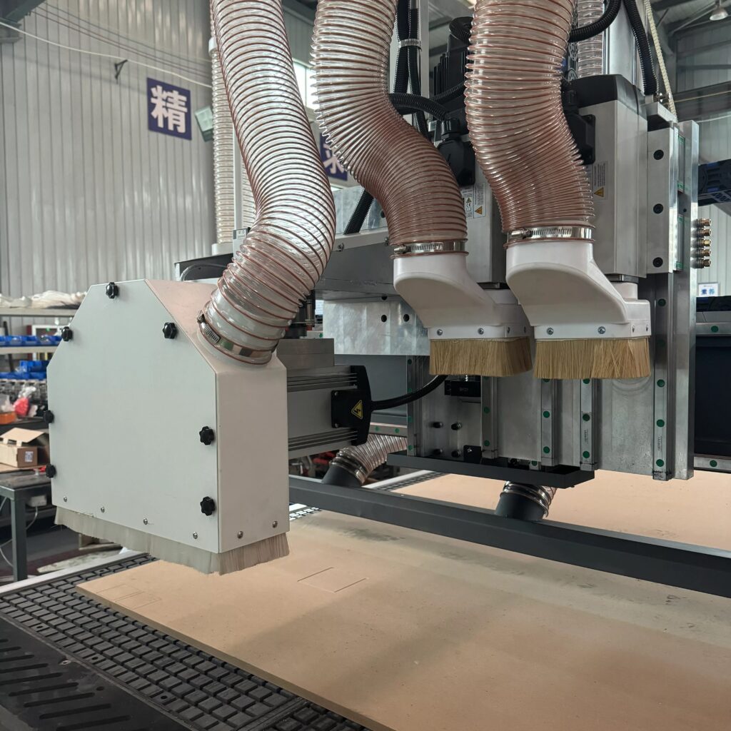 Multi-heads China cnc wood router machine price