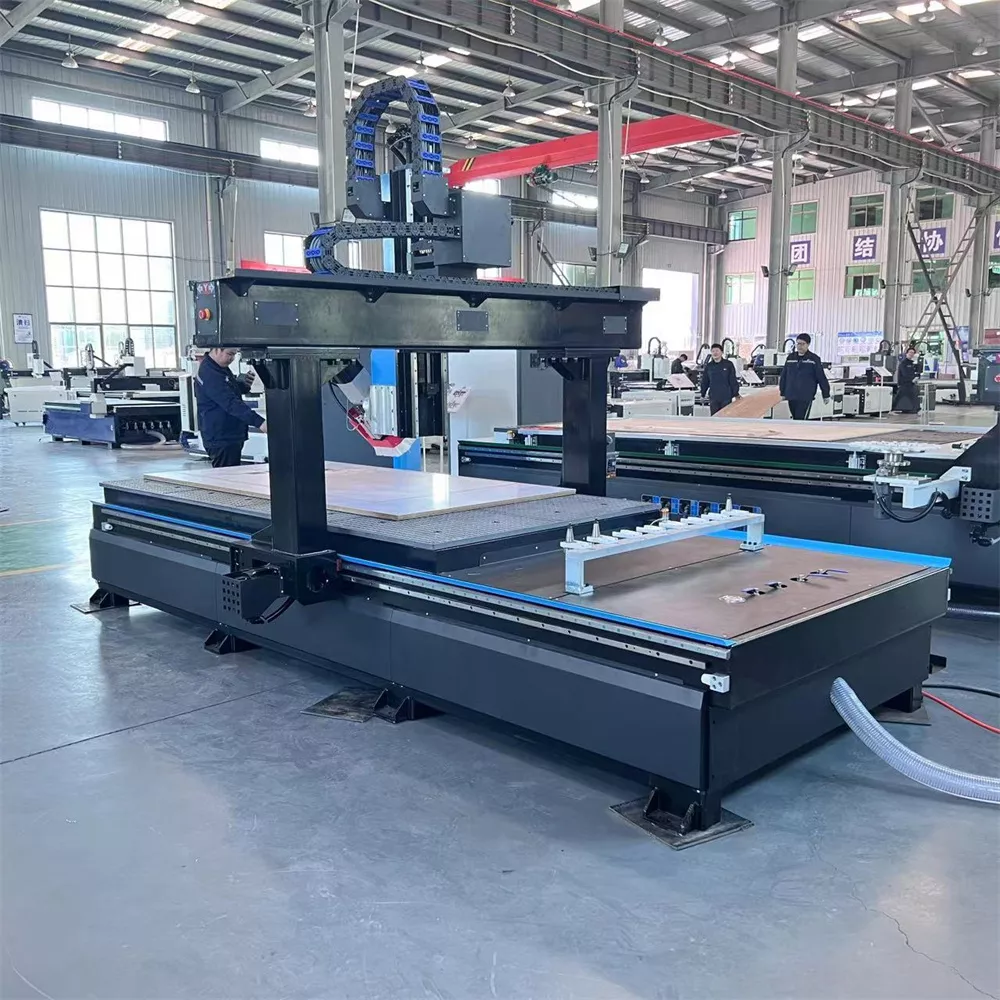 Swing head 4-axis 1325 cnc router machine price in Pakistan 
